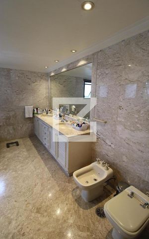 Apartamento para alugar com 500m², 4 quartos e 5 vagasBanheiro da Suíte 4