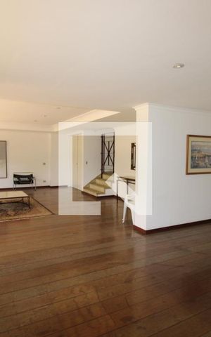 Apartamento para alugar com 500m², 4 quartos e 5 vagasÁrea comum - Salão de festas