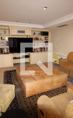Apartamento para alugar com 500m², 4 quartos e 5 vagasSala de TV