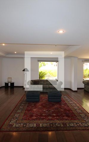Apartamento para alugar com 500m², 4 quartos e 5 vagasÁrea comum - Salão de festas
