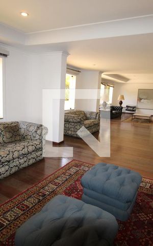 Apartamento para alugar com 500m², 4 quartos e 5 vagasÁrea comum - Salão de festas