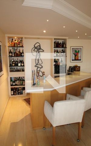 Apartamento para alugar com 500m², 4 quartos e 5 vagasDetalhe Sala