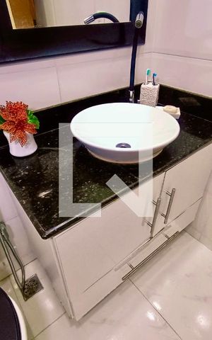Apartamento à venda com 132m², 3 quartos e sem vagaSuíte banheiro 