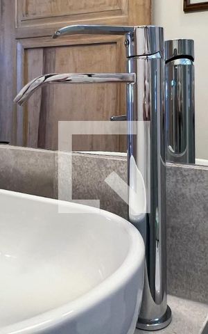 Apartamento à venda com 125m², 3 quartos e 1 vaga Apartamento à venda com 125m², 3 quartos e 1 vagaBanheiro