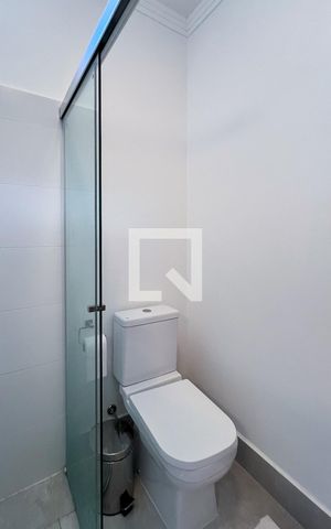 Apartamento à venda com 125m², 3 quartos e 1 vaga Apartamento à venda com 125m², 3 quartos e 1 vagaBanheiro da Suíte 1