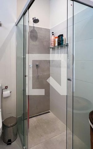 Apartamento à venda com 125m², 3 quartos e 1 vaga Apartamento à venda com 125m², 3 quartos e 1 vagaBanheiro da Suíte 2