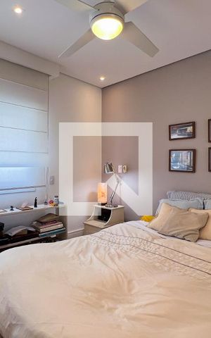 Apartamento à venda com 125m², 3 quartos e 1 vaga Apartamento à venda com 125m², 3 quartos e 1 vagaBanheiro da Suíte 2