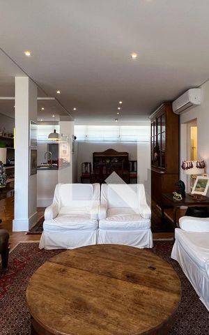 Apartamento à venda com 125m², 3 quartos e 1 vaga Apartamento à venda com 125m², 3 quartos e 1 vagaSala