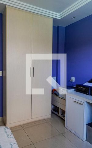 Apartamento à venda com 216m², 3 quartos e 2 vagas Apartamento à venda com 216m², 3 quartos e 2 vagasQuarto 2