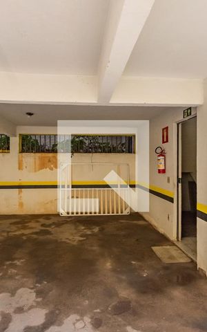 Apartamento para alugar com 120m², 3 quartos e 1 vaga Apartamento para alugar com 120m², 3 quartos e 1 vagaGaragem