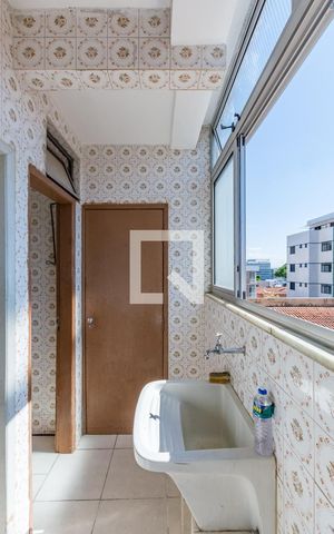 Apartamento para alugar com 120m², 3 quartos e 1 vaga Apartamento para alugar com 120m², 3 quartos e 1 vagaÁrea de Serviço