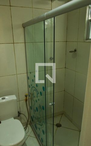 Casa de condomínio à venda com 120m², 2 quartos e sem vaga Casa de condomínio à venda com 120m², 2 quartos e sem vagaBanheiro da Suíte 2
