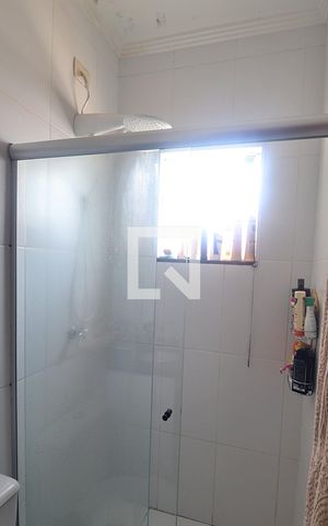 Apartamento à venda com 100m², 2 quartos e 1 vagaSuíte - Banheiro do Quarto 1
