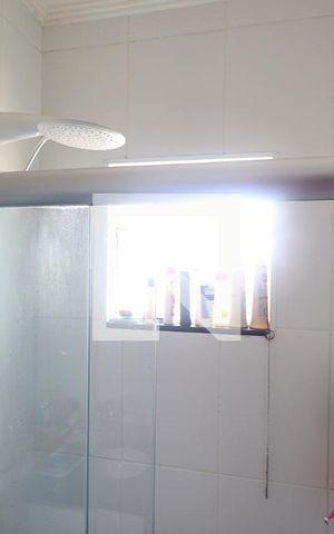Apartamento à venda com 100m², 2 quartos e 1 vagaSuíte - Banheiro do Quarto 1