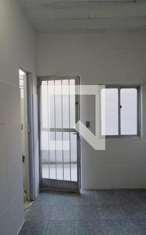 Studio para alugar com 25m², 1 quarto e sem vagaSala