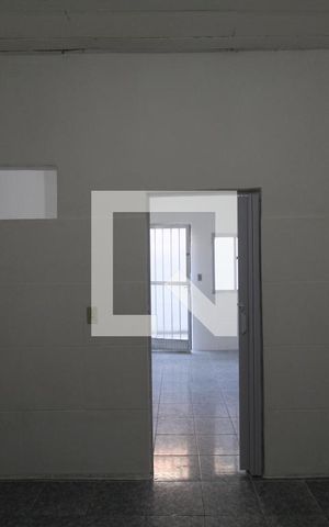 Studio para alugar com 25m², 1 quarto e sem vagaQuarto