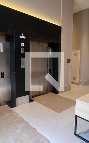 Studio para alugar com 32m², 1 quarto e sem vaga Studio para alugar com 32m², 1 quarto e sem vagaHall de entrada