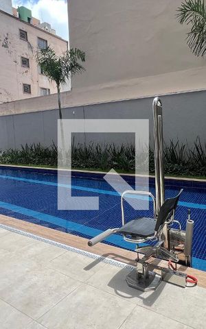 Studio para alugar com 32m², 1 quarto e sem vaga Studio para alugar com 32m², 1 quarto e sem vagaPiscina