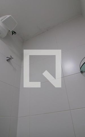Apartamento para alugar com 28m², 1 quarto e sem vagaChuveiro