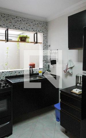 Casa de condomínio à venda com 105m², 3 quartos e 2 vagas Casa de condomínio à venda com 105m², 3 quartos e 2 vagasCozinha