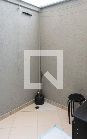 Casa de condomínio à venda com 105m², 3 quartos e 2 vagas Casa de condomínio à venda com 105m², 3 quartos e 2 vagasÁrea de Serviço