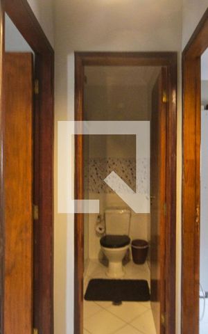 Casa de condomínio à venda com 105m², 3 quartos e 2 vagas Casa de condomínio à venda com 105m², 3 quartos e 2 vagasCorredor