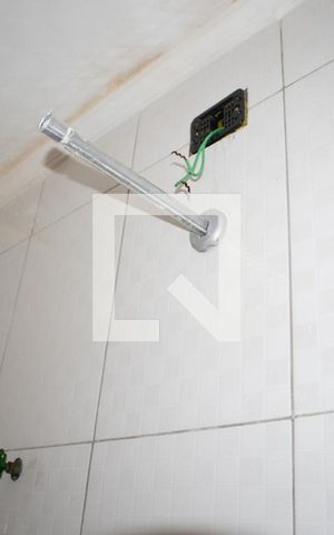 Casa à venda com 330m², 3 quartos e 1 vagaBanheiro 1