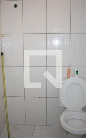 Casa à venda com 330m², 3 quartos e 1 vagaBanheiro 3