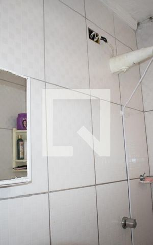 Casa à venda com 330m², 3 quartos e 1 vagaBanheiro 2