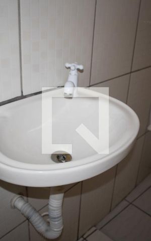 Casa à venda com 330m², 3 quartos e 1 vagaBanheiro 2