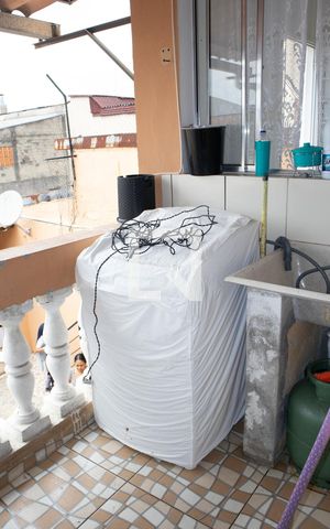 Casa à venda com 330m², 3 quartos e 1 vagaÁrea de Serviço 