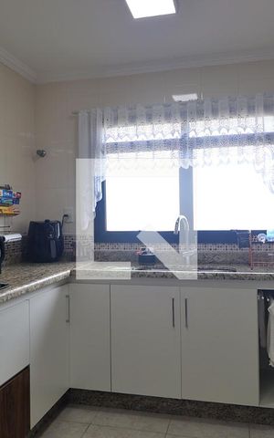 Apartamento à venda com 143m², 3 quartos e 2 vagasCozinha