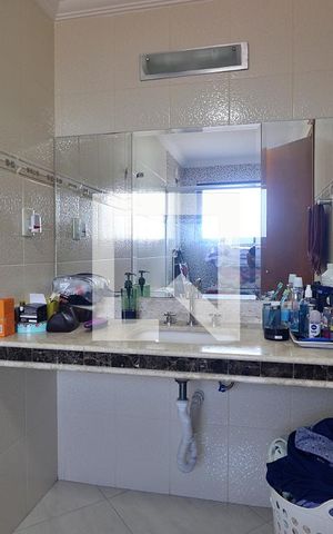 Apartamento à venda com 143m², 3 quartos e 2 vagasSuíte 2 - Banheiro do Quarto 3
