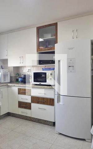 Apartamento à venda com 143m², 3 quartos e 2 vagasCozinha