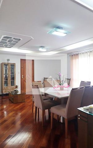 Apartamento à venda com 143m², 3 quartos e 2 vagasSala