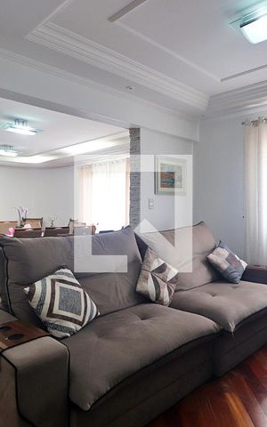 Apartamento à venda com 143m², 3 quartos e 2 vagasSala