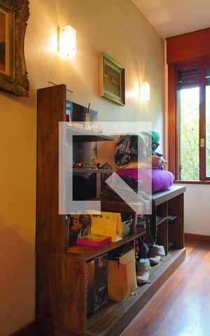Casa à venda com 591m², 5 quartos e 3 vagasCloset 