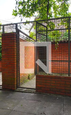 Casa à venda com 591m², 5 quartos e 3 vagasPátio 