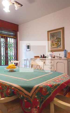 Casa à venda com 591m², 5 quartos e 3 vagasSala  de Jantar 