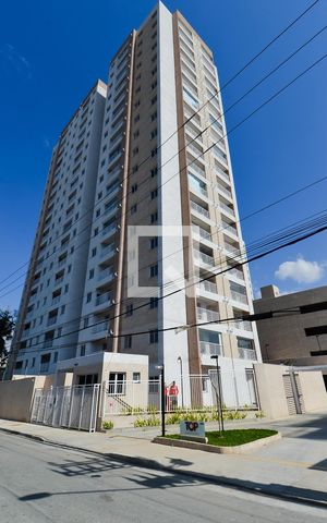 Apartamento para alugar com 43m², 2 quartos e 1 vagaFachada do Condomínio