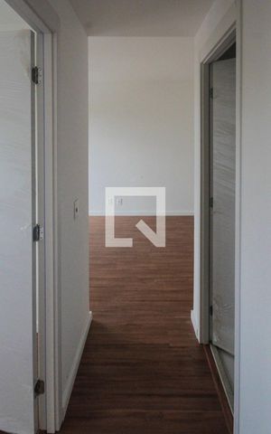 Apartamento à venda com 50m², 2 quartos e sem vaga Apartamento à venda com 50m², 2 quartos e sem vagaCorredor