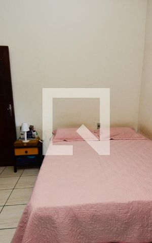 Casa à venda com 320m², 4 quartos e 3 vagas Casa à venda com 320m², 4 quartos e 3 vagasQuarto1/suite