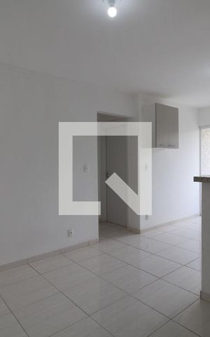 Apartamento para alugar com 65m², 2 quartos e 1 vagaSala