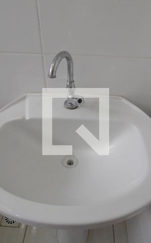 Apartamento para alugar com 65m², 2 quartos e 1 vagaBanheiro