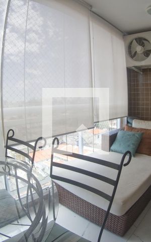 Apartamento à venda com 233m², 3 quartos e 3 vagas Apartamento à venda com 233m², 3 quartos e 3 vagasVaranda da Sala