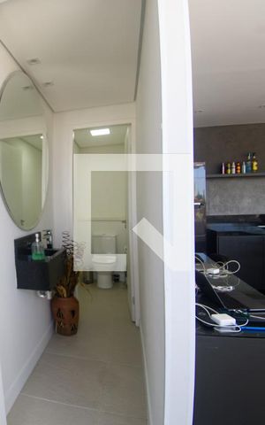 Apartamento à venda com 233m², 3 quartos e 3 vagas Apartamento à venda com 233m², 3 quartos e 3 vagasÁrea Gourmet/ Terraço