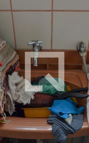 Casa de condomínio à venda com 80m², 2 quartos e 1 vaga Casa de condomínio à venda com 80m², 2 quartos e 1 vagaÁrea de Serviço