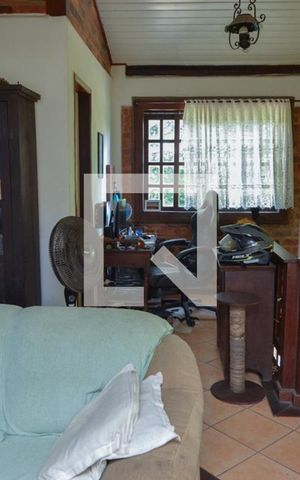 Casa de condomínio à venda com 80m², 2 quartos e 1 vaga Casa de condomínio à venda com 80m², 2 quartos e 1 vagaSala
