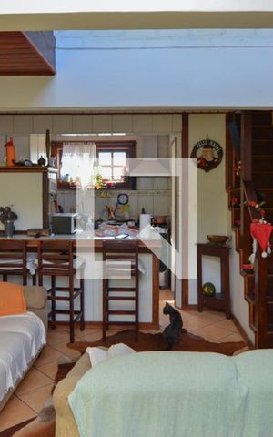 Casa de condomínio à venda com 80m², 2 quartos e 1 vaga Casa de condomínio à venda com 80m², 2 quartos e 1 vagaSala