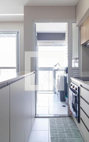 Apartamento à venda com 55m², 2 quartos e 1 vaga Apartamento à venda com 55m², 2 quartos e 1 vagaCozinha